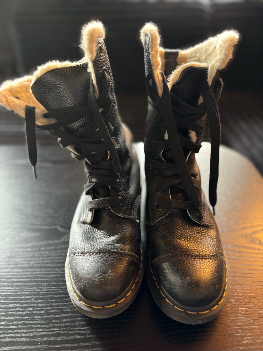 Dr. Martens AIMILITA FL winter boots